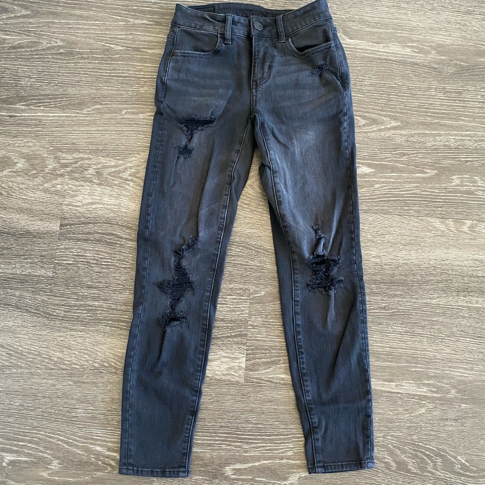 Worn once: AE black jeans (w holes)